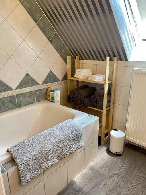 Light Flow Stylish Attic House. M. Balcony Apartment Rastatt